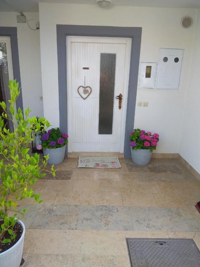 Apartment Rosse Poreč Exterior foto